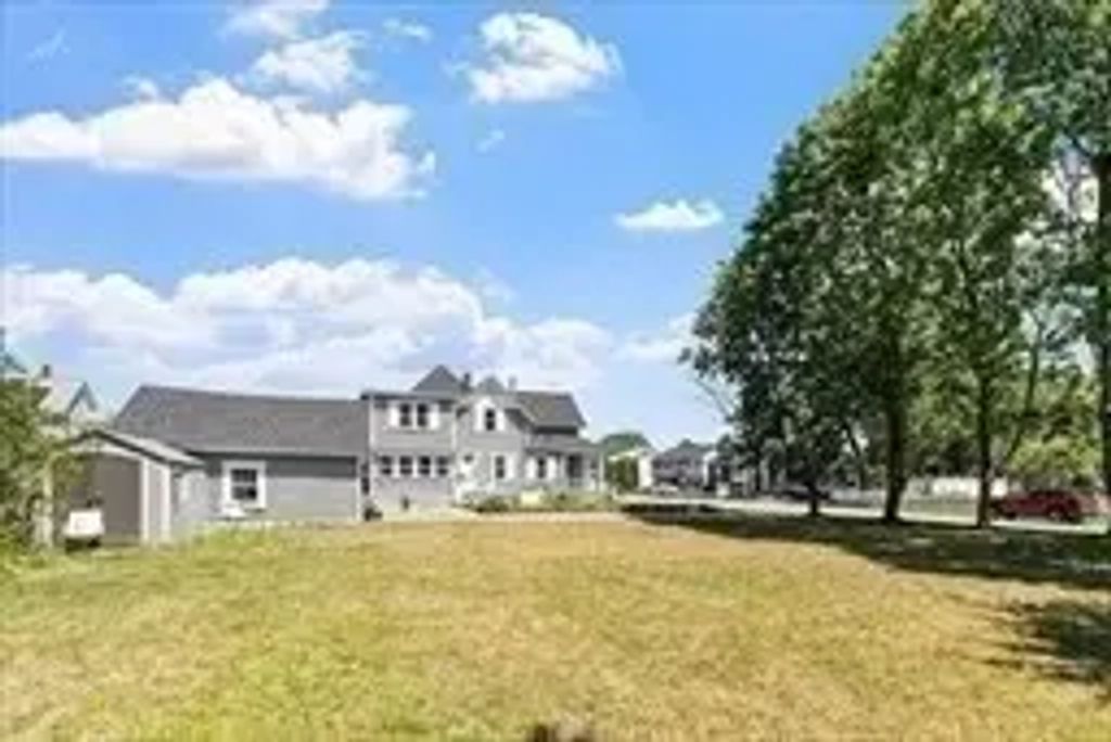 24 Brouilette St #24, Chelmsford