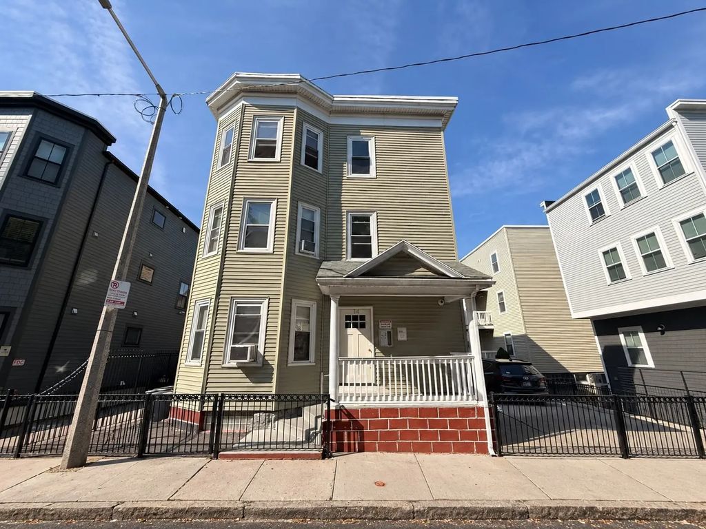 14 Cawfield Street #3, Boston