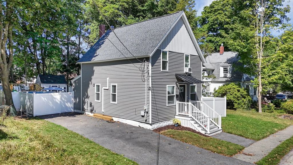 45 Agawam Ave, Haverhill