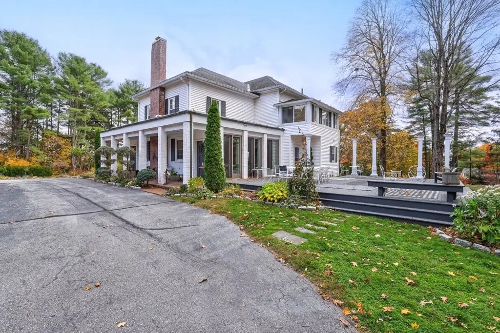 11 Ardlock Pl, Dudley