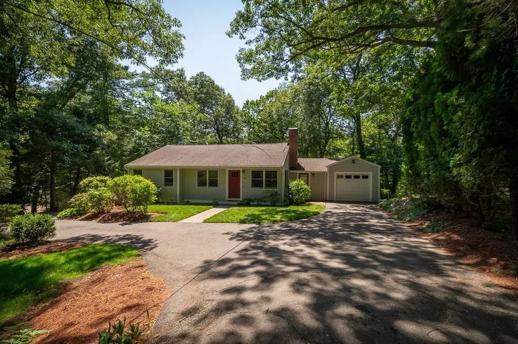 101 Topsfield Road, Wenham