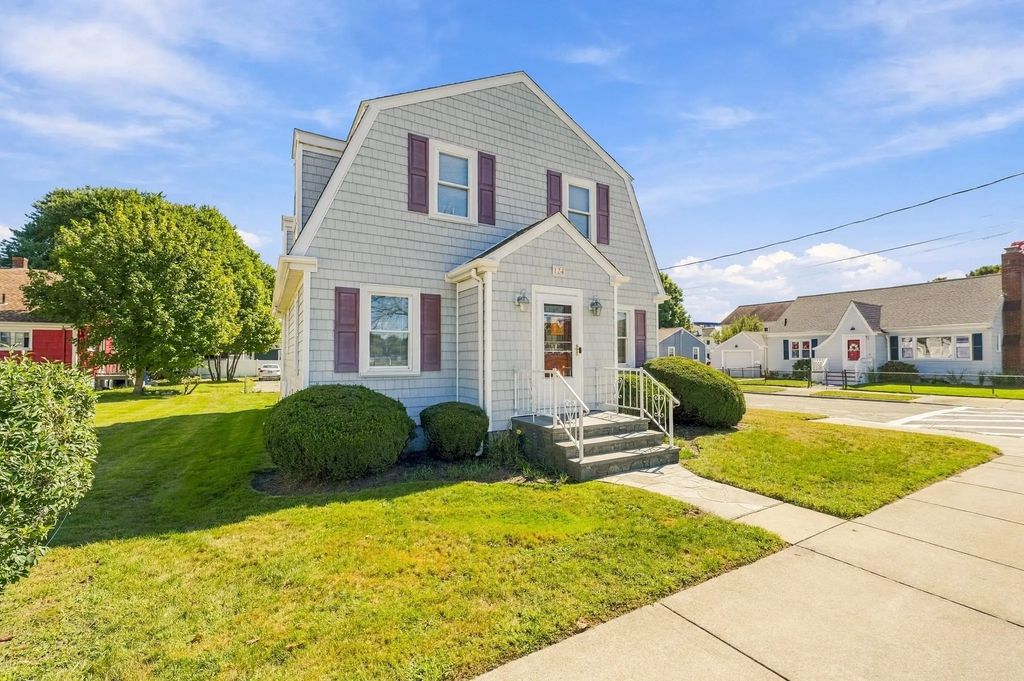 124 Felton St., New Bedford