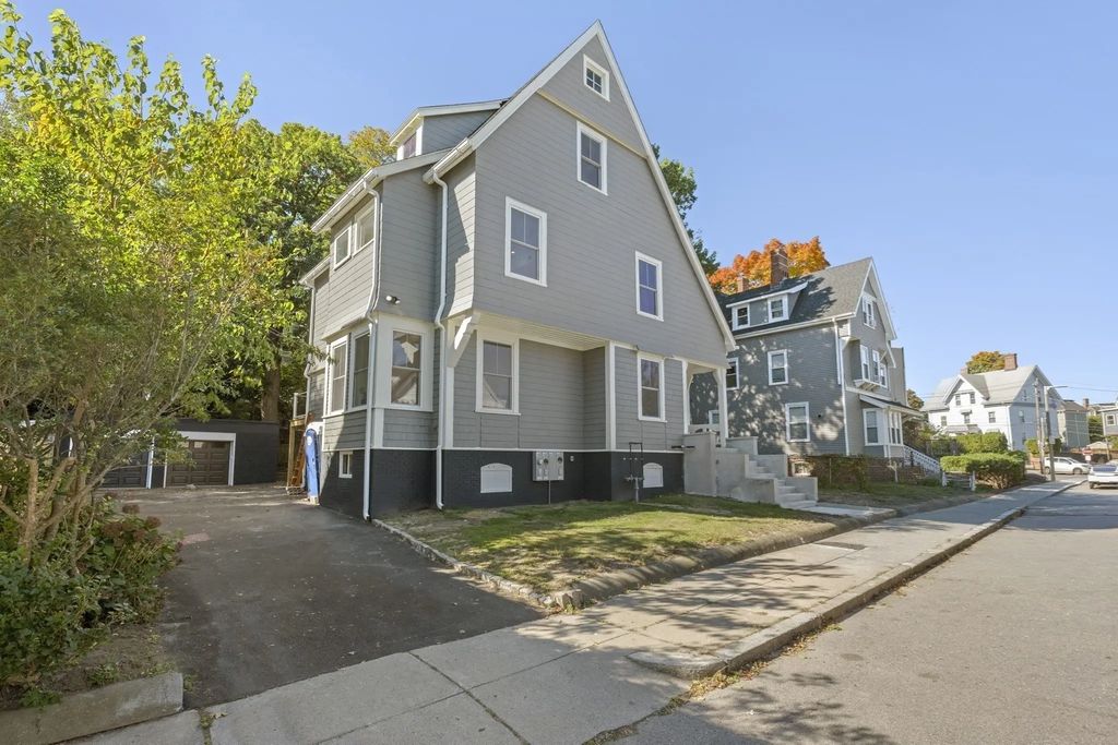 5 Ware Street #2, Boston