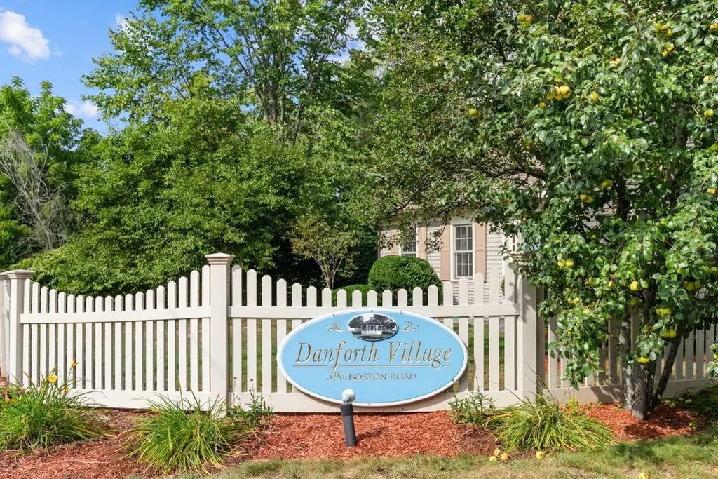 396 Boston Rd #302, Billerica