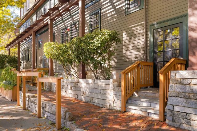 241 River Street #6, Cambridge