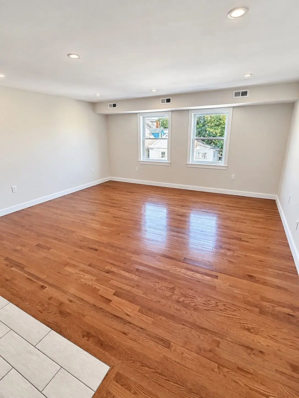 926 Broadway #6, Chelsea