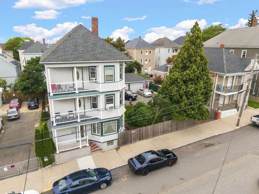 33 George St, New Bedford