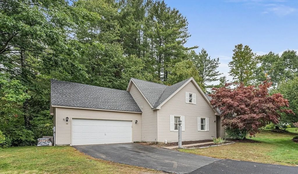 96 Beechwood Dr, Haverhill