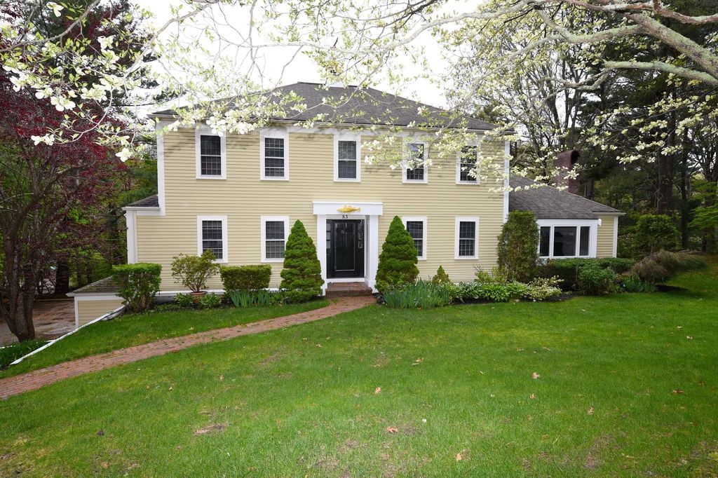 83 Winding Way, Plymouth
