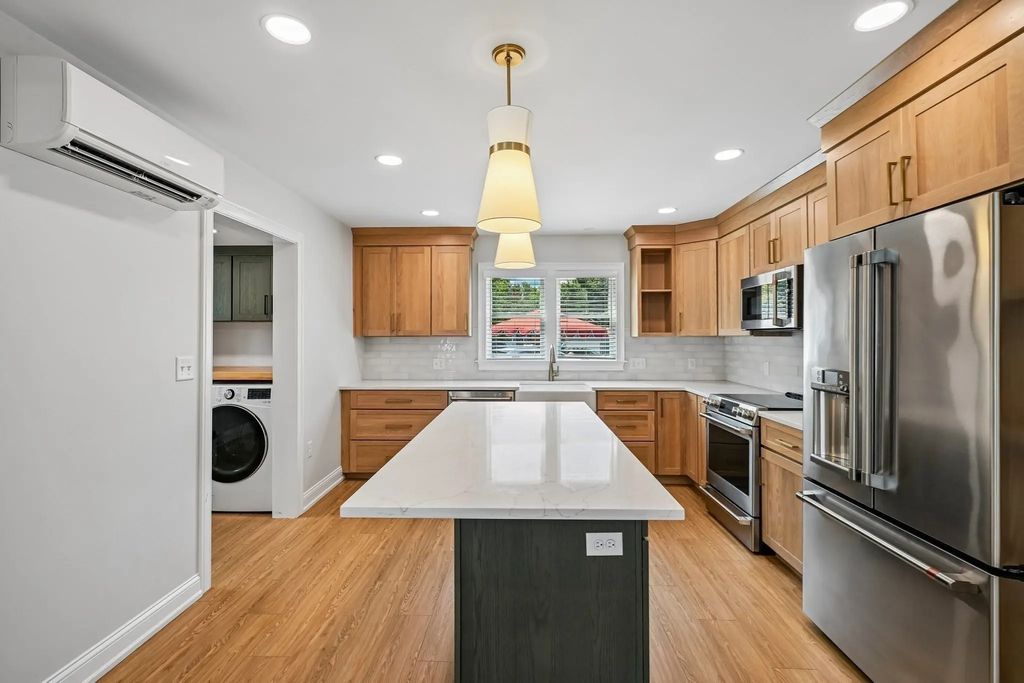 463 Fulton Street #r, Medford