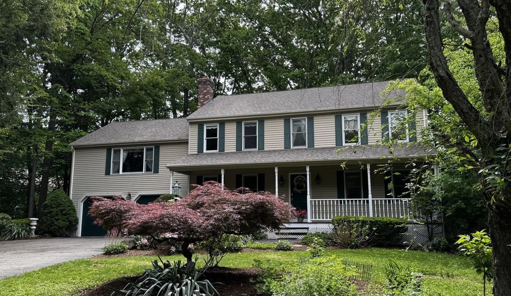 21 Woodridge Rd, Milford