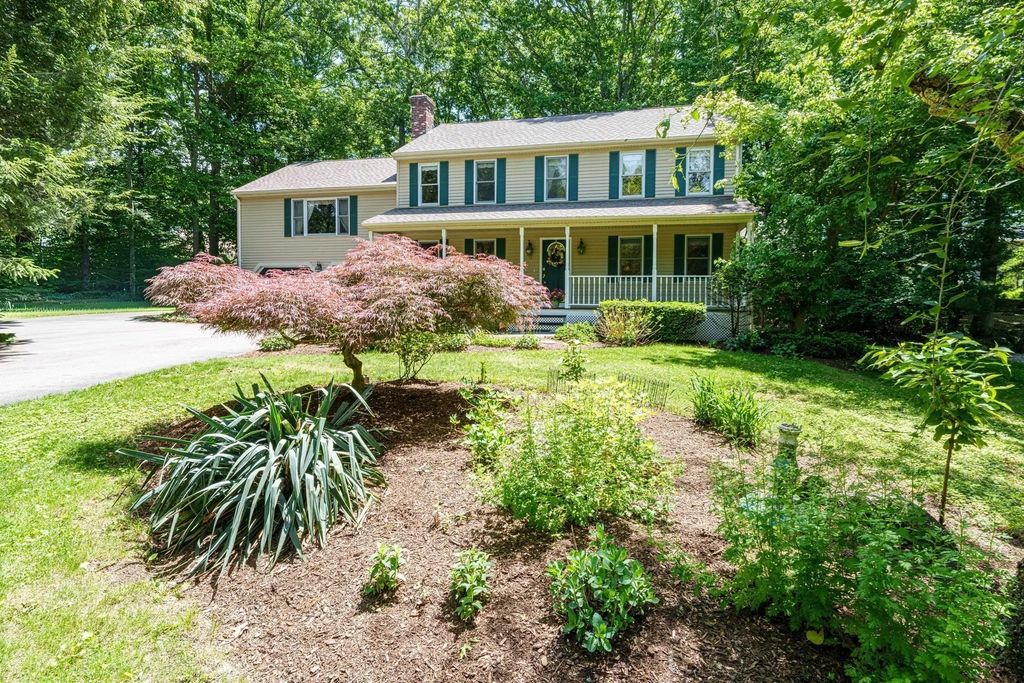 21 Woodridge Rd, Milford