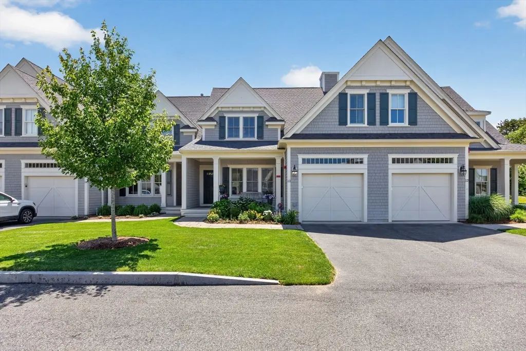 1090 Shore Road #13, Bourne