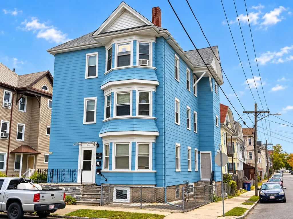106 Richmond St, New Bedford