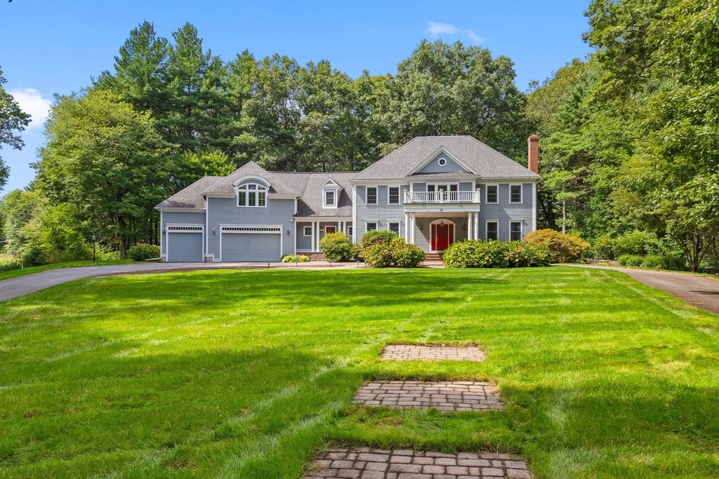 28 Cutler Farm Rd, Sudbury