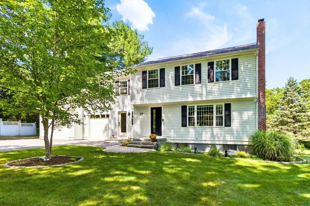 27 Maple St, Carlisle