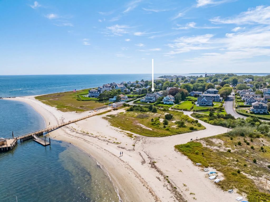 172 Irving Avenue, Barnstable