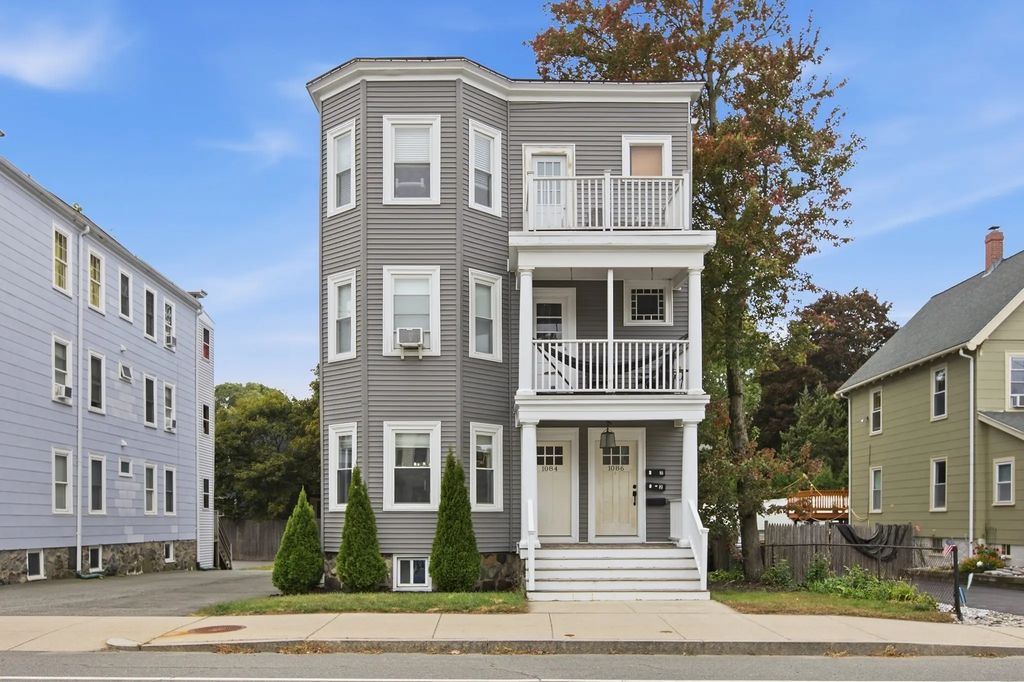 1084 Main Street #1, Melrose