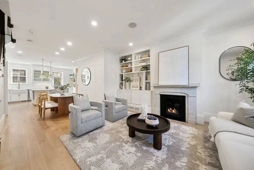 9 Cross Street, Boston