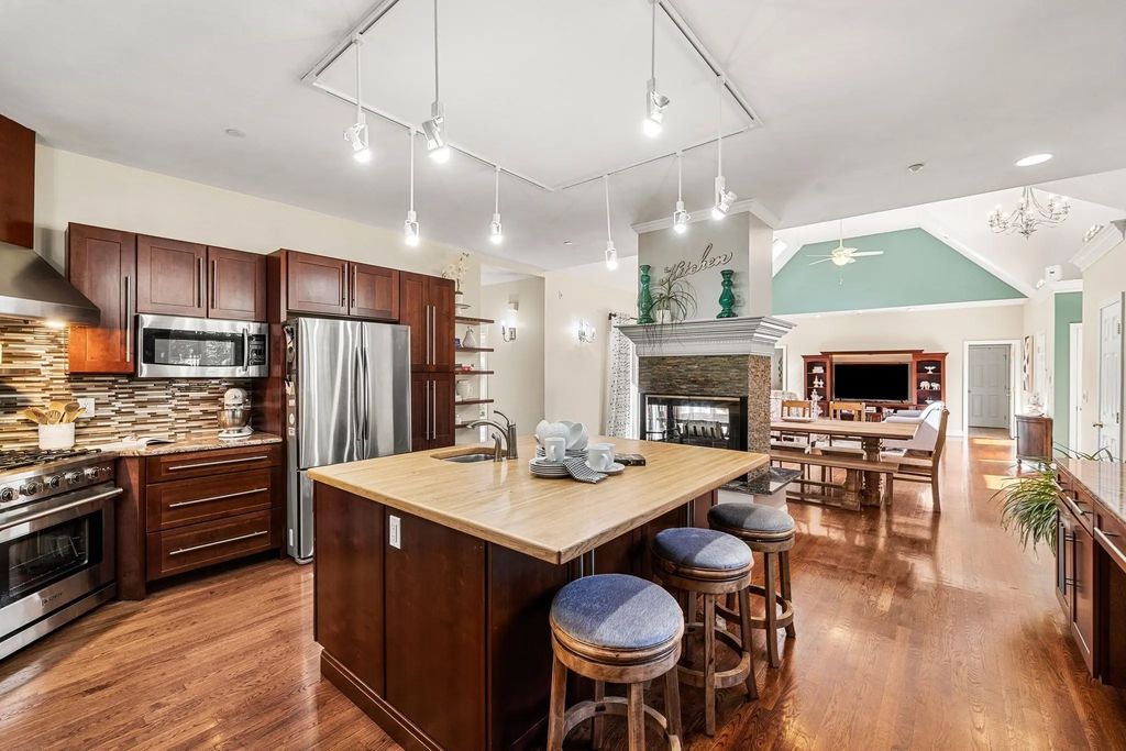 1204 Broadway, Haverhill