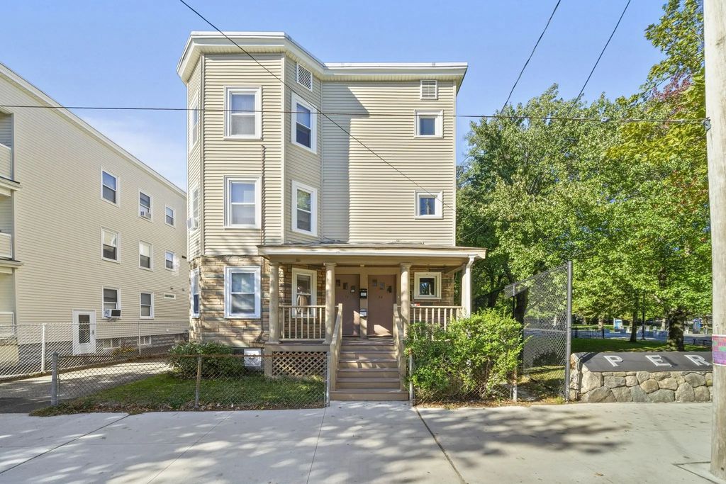 363 Washington St #1, Somerville