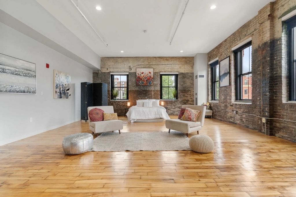 70-72 Northampton St #200a, Boston