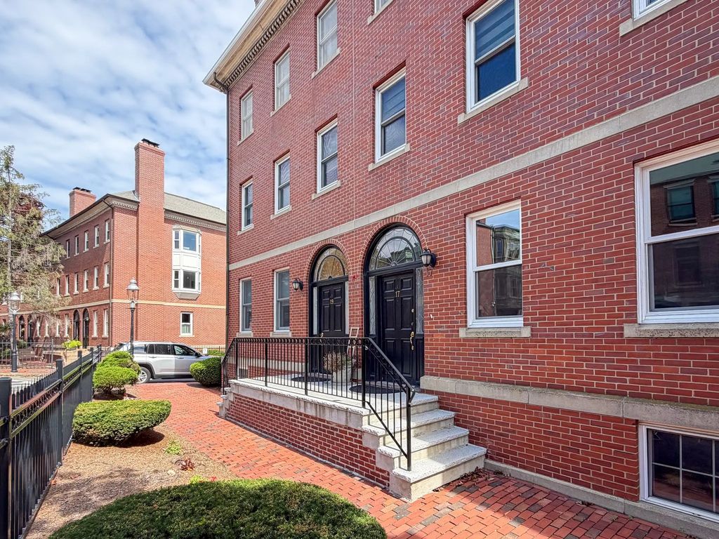 17 Main St #17, Boston