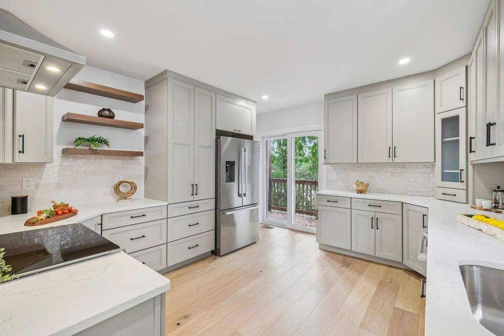 34 Larch Street #34, Boston
