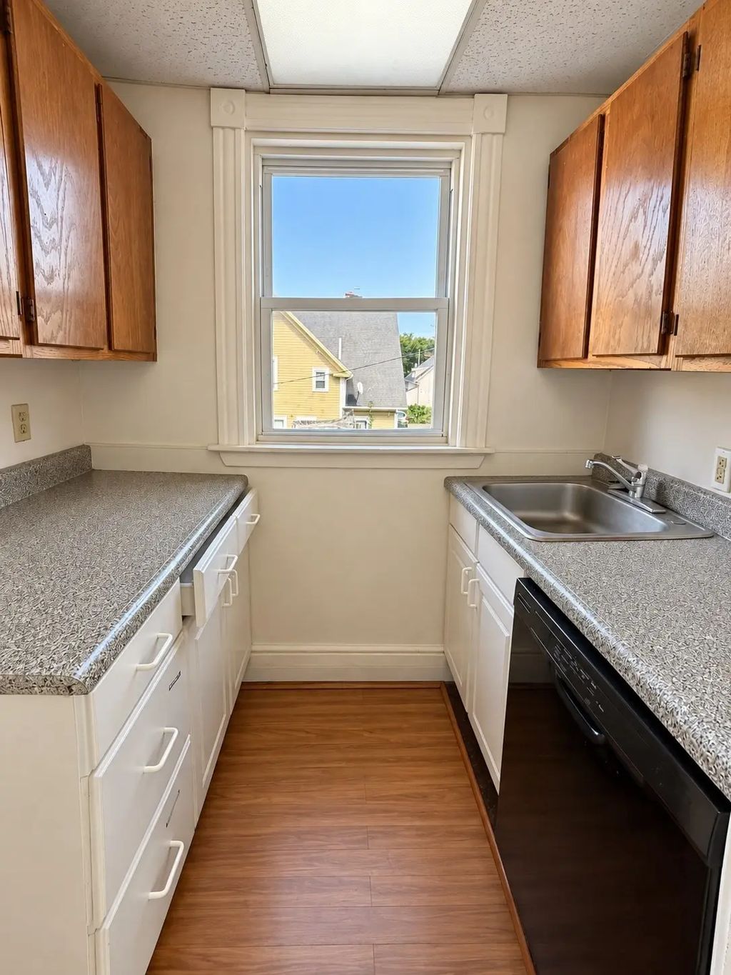 41 Emory St #2, Attleboro