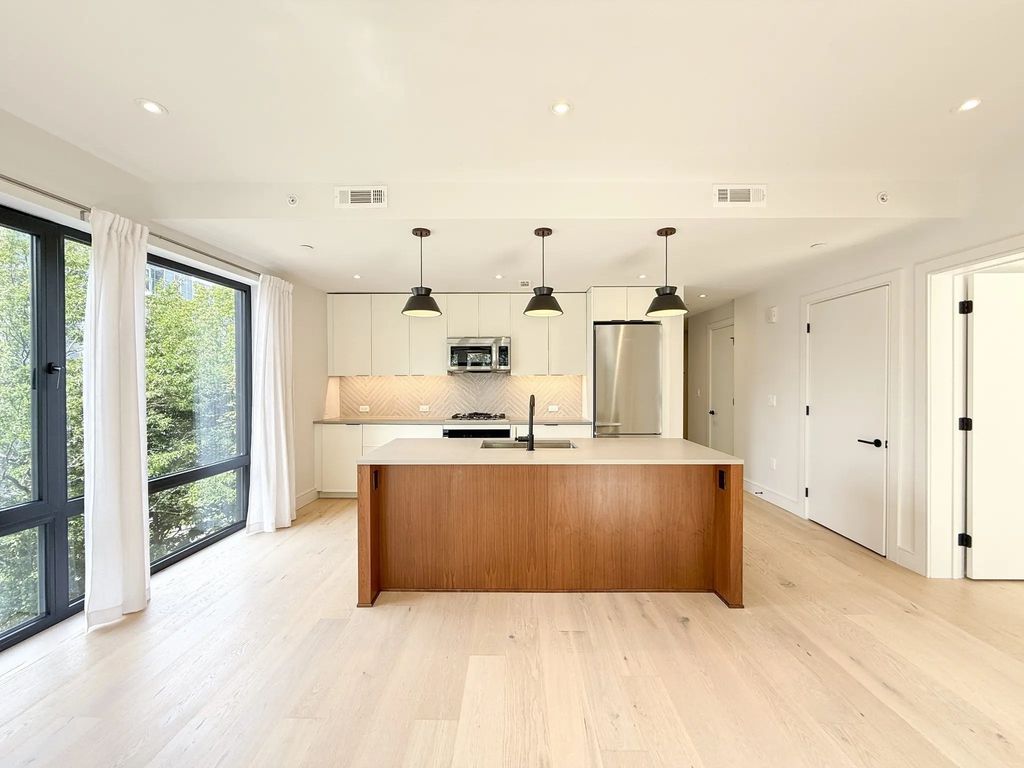 1 Nevins Hill Way #408, Boston