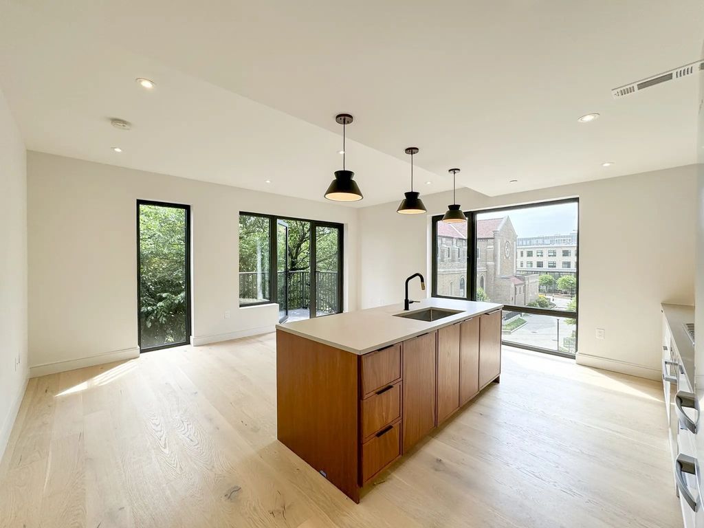 1 Nevins Hill Way #408, Boston