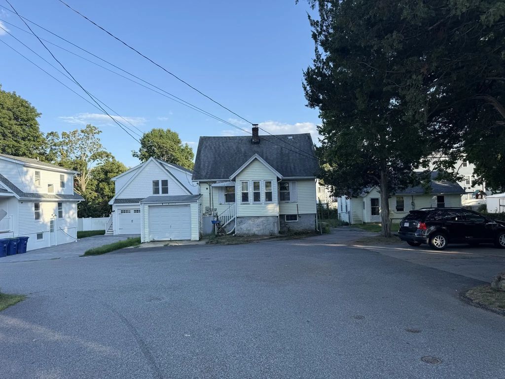 3 Somerville Ave, Braintree