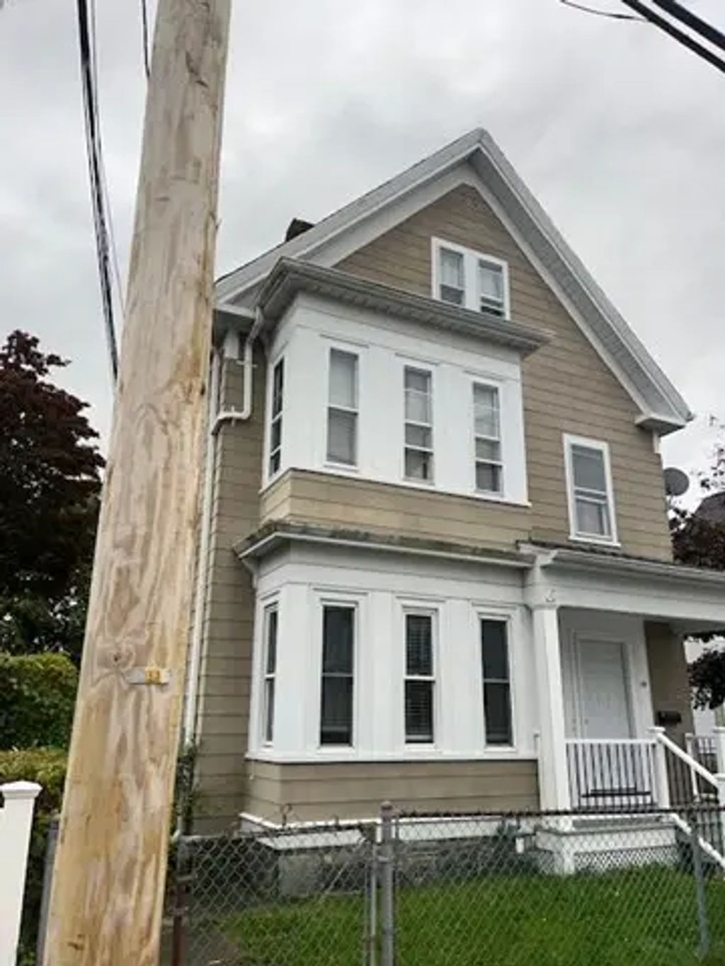 14 Adams St #1, Taunton