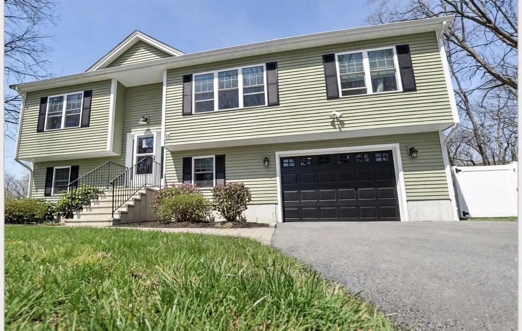 35 J Davis, Charlton