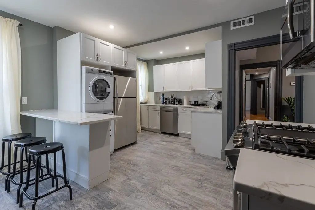 35 Newport Street #3, Boston