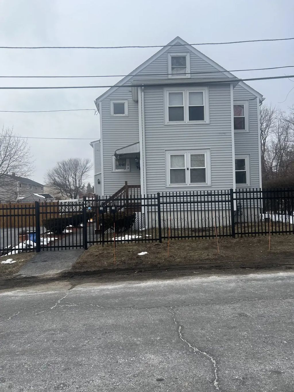 12 Curtis St #1, Methuen