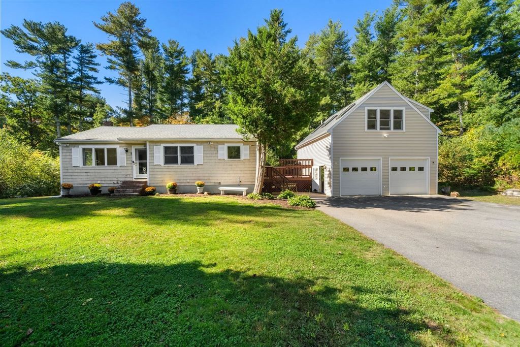 3 Redcoat Lane, Kingston