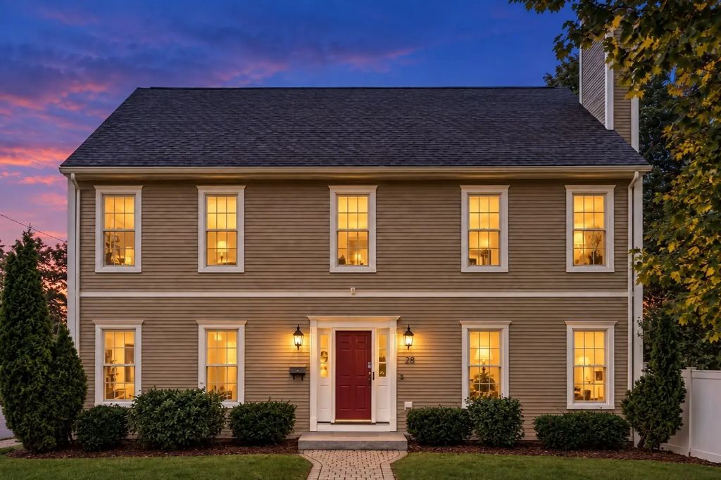 18 Rosegate Rd, Needham