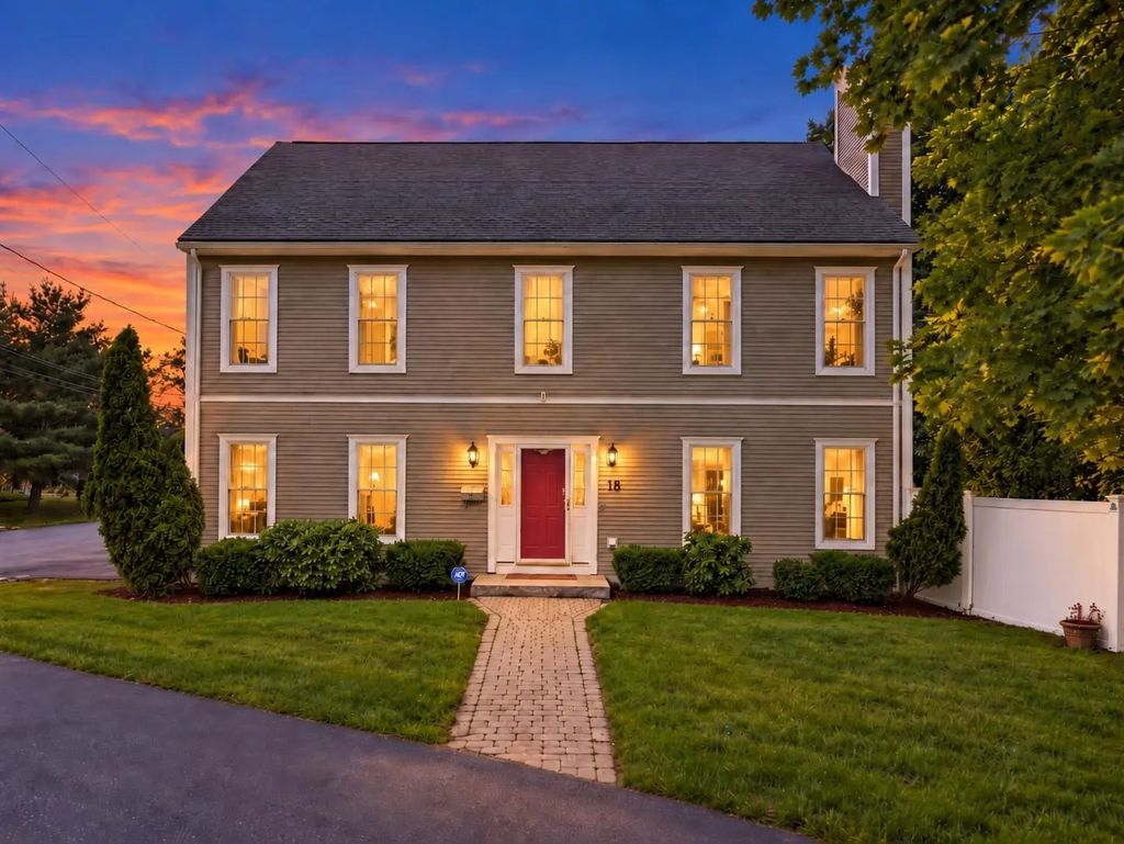 18 Rosegate Rd, Needham