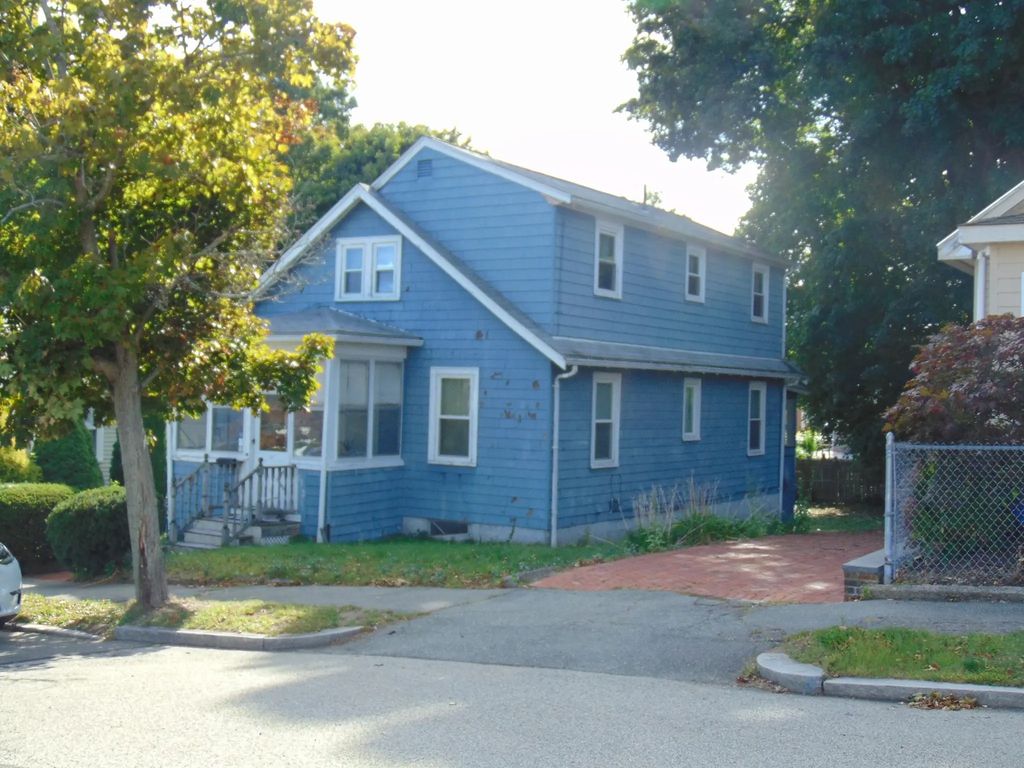 152 Holbrook Rd, Quincy