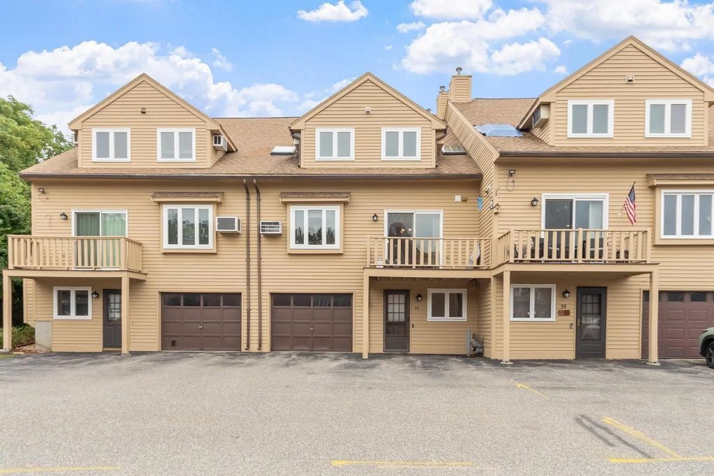 57 Casablanca Ct #57, Haverhill
