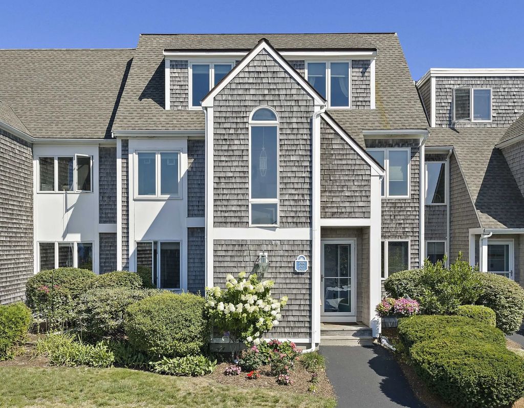 25 Highland Terr. #2505, Plymouth