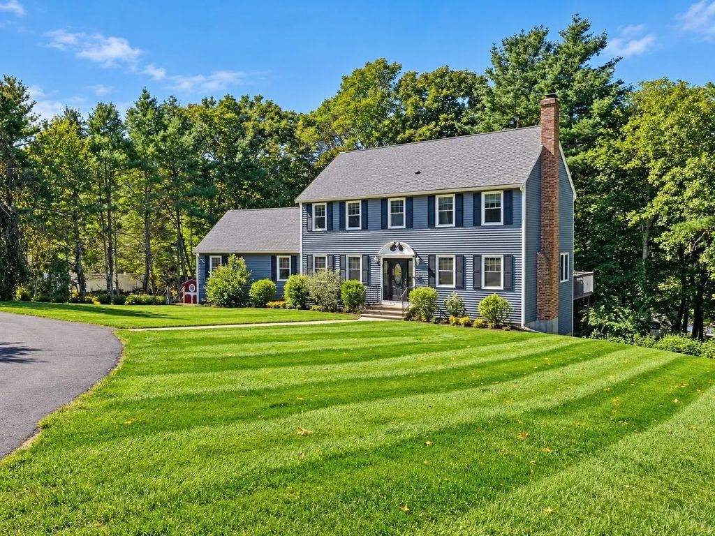 6 Rhonda Rheault Dr., Oxford