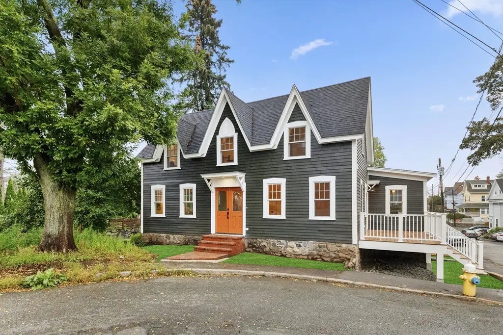 19 Linden Street, Marblehead