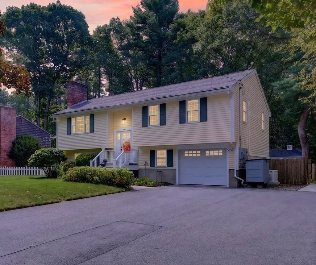 165 Forest Street, Hamilton