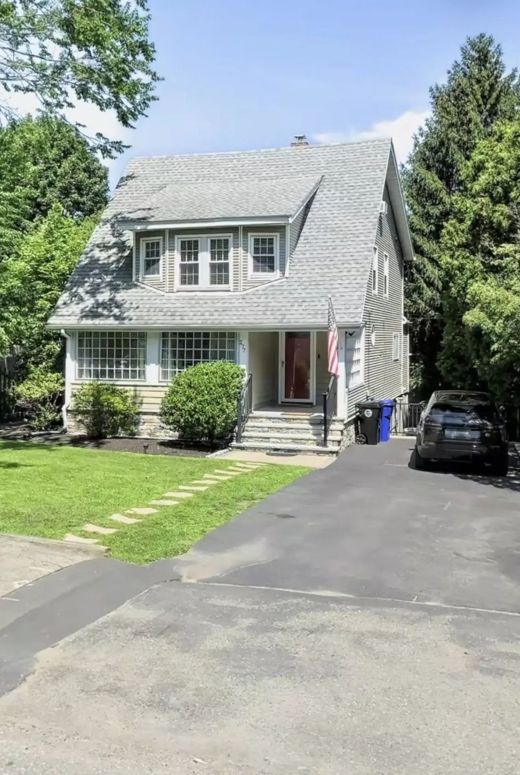277 Pleasant St, Marblehead
