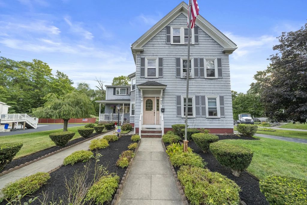 40 Railroad Avenue, Taunton