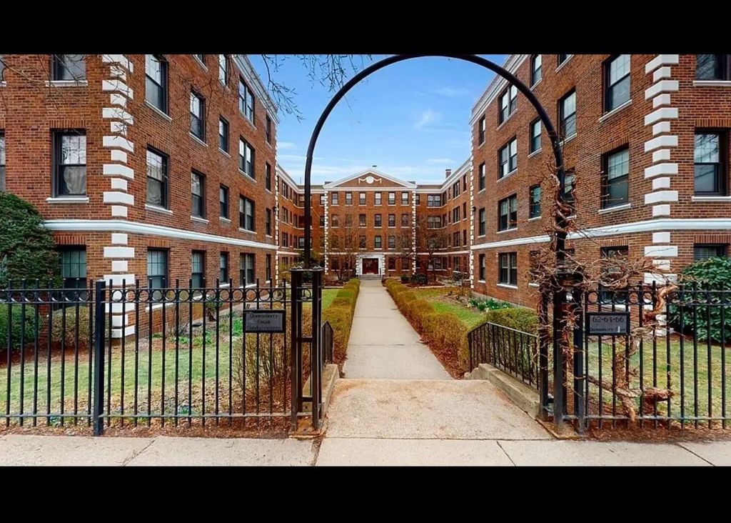 66 Queensberry St #119, Boston