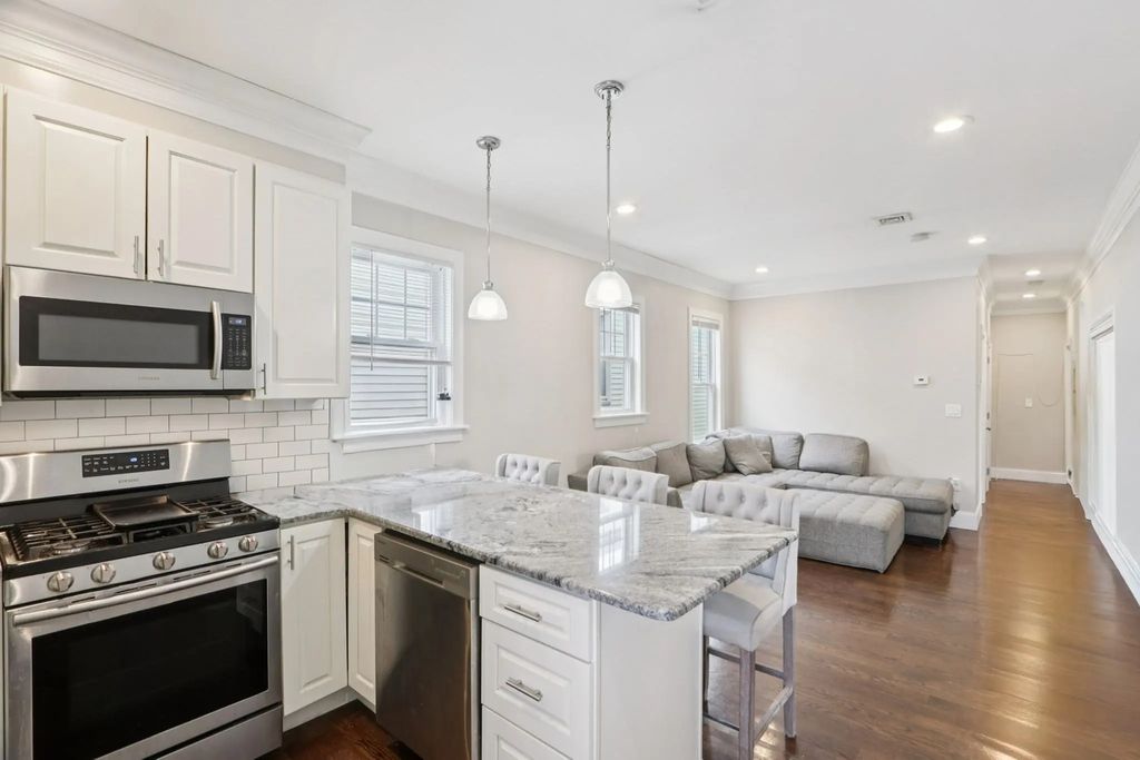 1048 Saratoga Street #3, Boston
