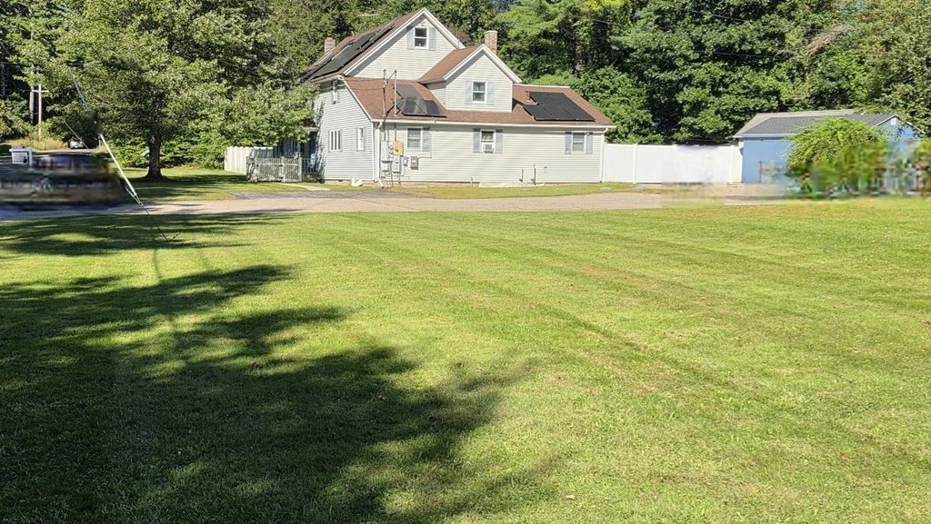704 Belchertown Rd, Ware